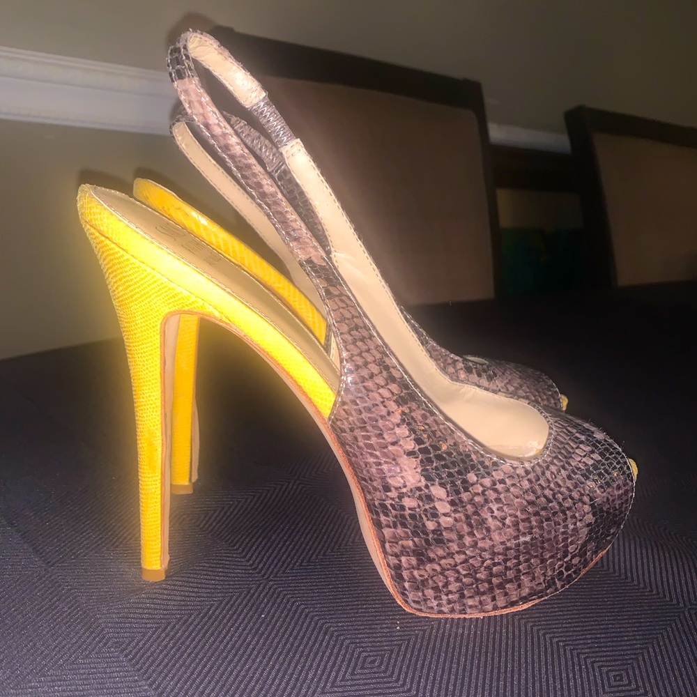 Saks Fifth Avenue yellow snakeskin slingbacks